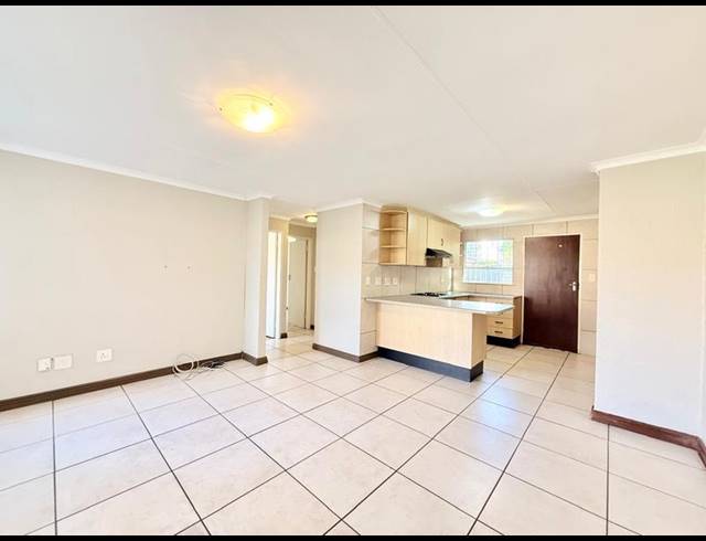 2 BEDROOM HOUSE FOR SALE IN BRYANSTON